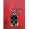 Porte clés Louis Vuitton graphite en acier