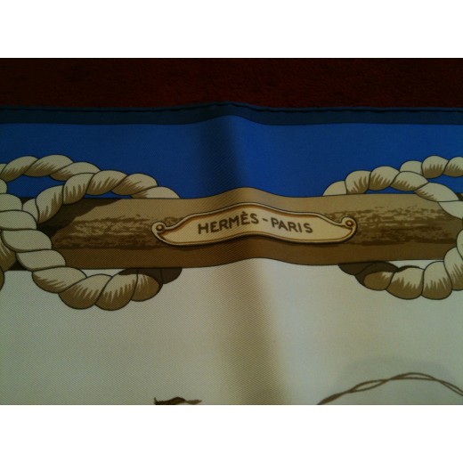 Carré Hermès Tribord en soie