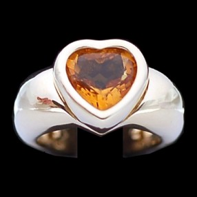 Bague Piaget Coeur en or et citrine