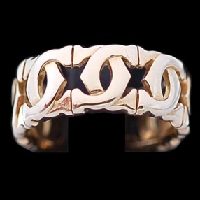 Bague Cartier C en or