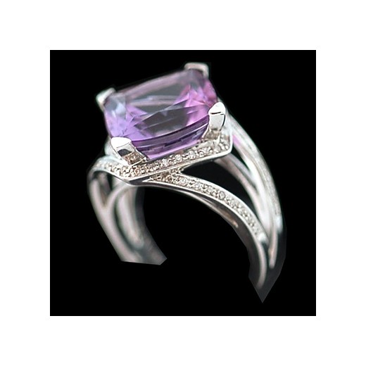 Bague Mauboussin Fou de toi en or blanc, améthyste et diamants