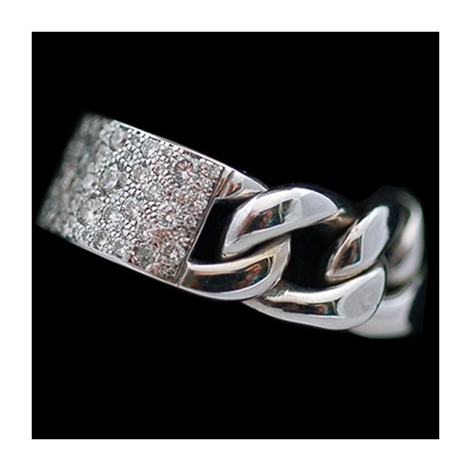 Bague Dior Gourmette en or et diamants