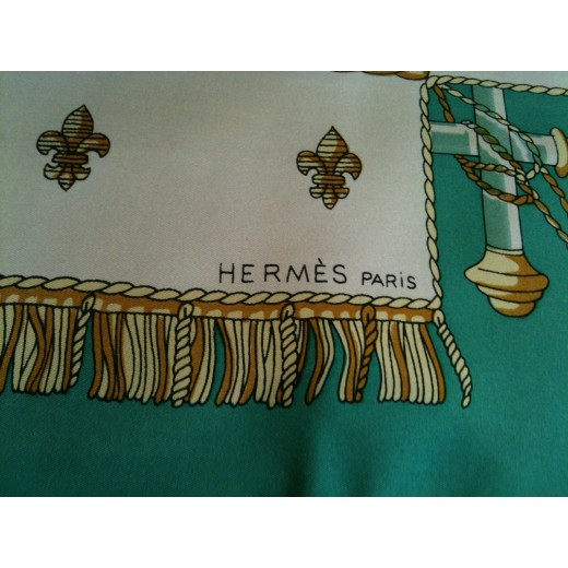 Carré Hermès Vue du Carosse de la Galère, la Réale en soie