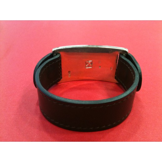 Bracelet Hermès en cuir et plaque en argent