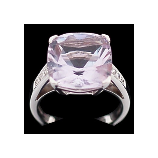 Bague Mauboussin Gueule d'amour en or, rose de France et diamants