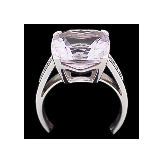 Bague Mauboussin Gueule d'amour en or, rose de France et diamants