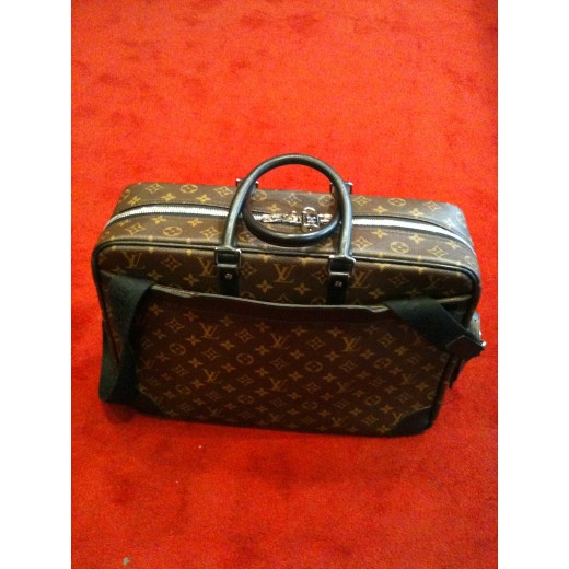 Porte document Louis Vuitton Voyage GM