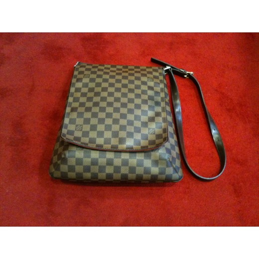 Sac Louis Vuitton Musette en toile damier ébène