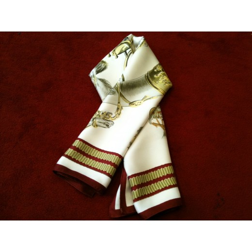 Foulard Carré Hermès "Panache & Fantaisie" En Soie - Beige, Vintage - Occasion