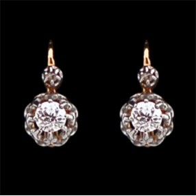 Boucles d'oreilles dormeuses deux ors et diamants