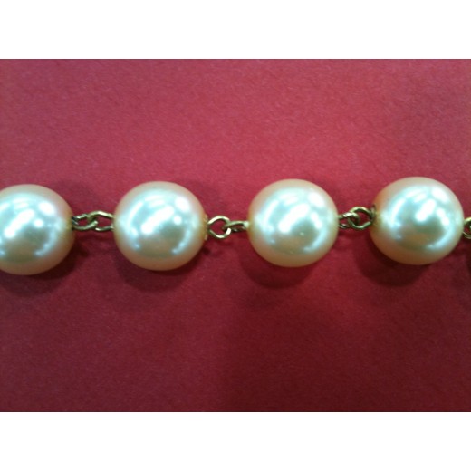 Sautoir Chanel en  métal doré et perles  Vintage 