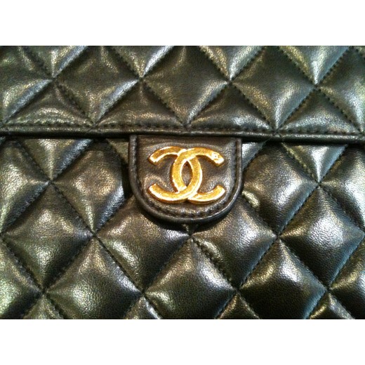 Sac Chanel Timeless Vintage en agneau matelassé