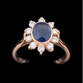 Bague marguerite en or, saphir et diamants