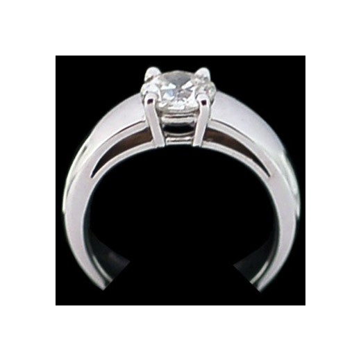 Solitaire en or blanc, diamant de 1,40 carat 