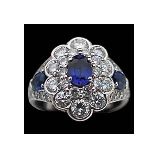 Bague moderne en or, diamants, saphirs et tanzanite