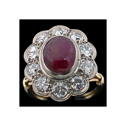 Bague ancienne pompadour en or, platine, rubis et diamants