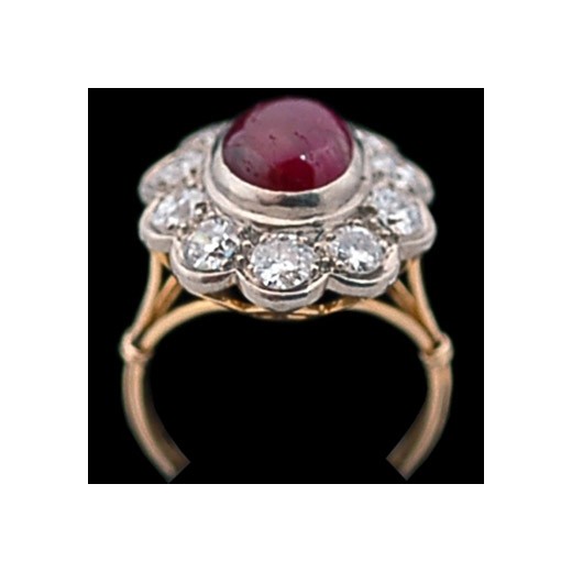 Bague ancienne pompadour en or, platine, rubis et diamants