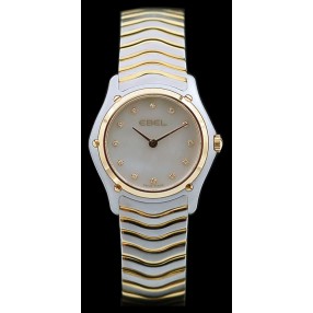 Montre Ebel Classic Lady Wave en or, nacre et diamants