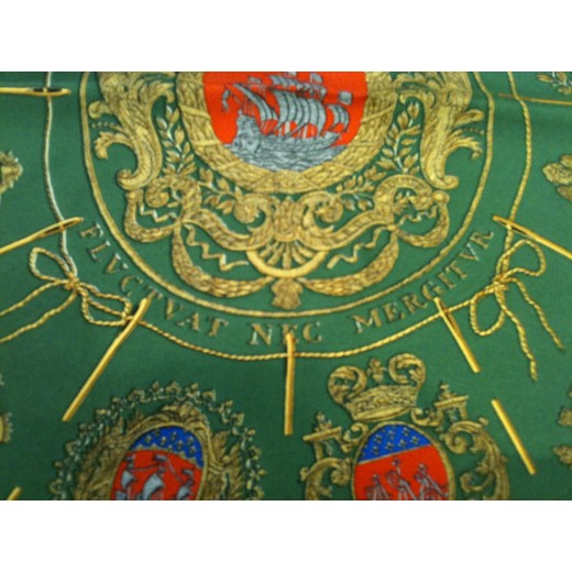 Gavroche Hermès  Les Armées de Paris en soie
