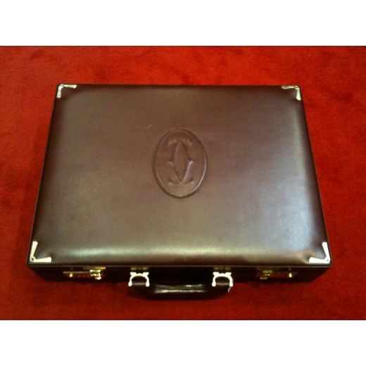 Porte document Must de Cartier en cuir bordeaux
