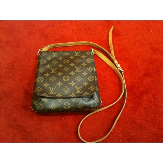 Sac Louis Vuitton Musette Salsa en toile monogram