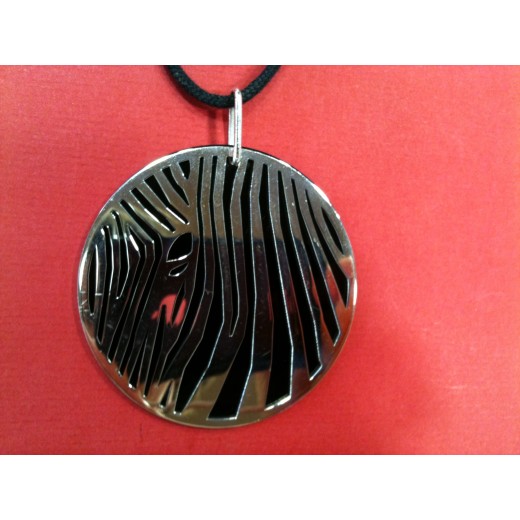 Pendentif Arthus Bertrand  Zèbre en argent et onyx