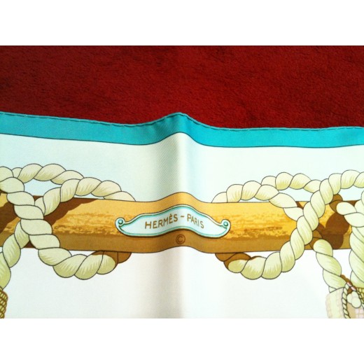 Carré Hermès Tribord en soie