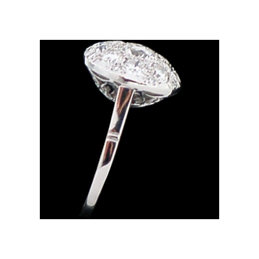 Bague ancienne en or et diamants