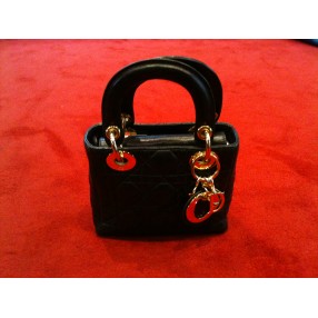 Sac Dior Mini Lady Dior en cuir noir