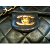 Sac Chanel Classique PM en cuir noir