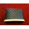 Vanity Louis Vuitton Nice en toile monogram