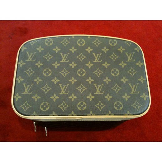 Vanity Louis Vuitton Nice en toile monogram