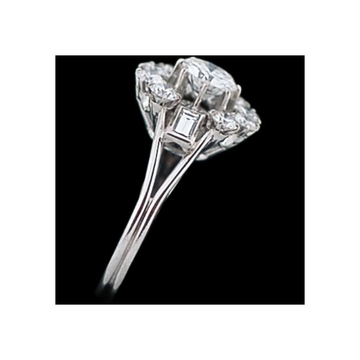 Bague marguerite en platine et diamants