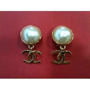 Boucles d'oreilles Chanel Perle Vintage