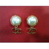 Boucles d'oreilles Chanel Perle Vintage