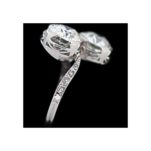 Bague ancienne Toi et Moi en or et diamants