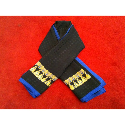 Foulard Chanel Pompons en soie