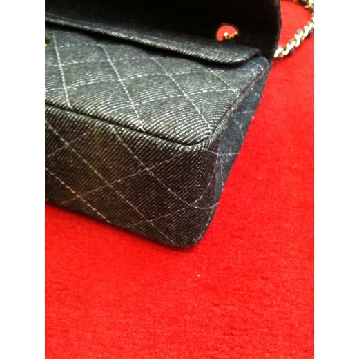 Sac Chanel 2.55 en tissu denim noir