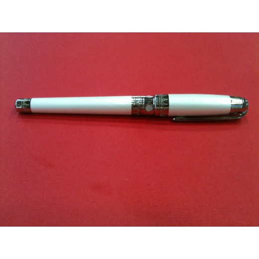 Stylo plume Dupont nacré blanc