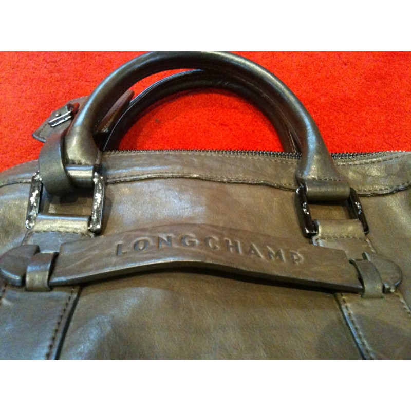 longchamp cuir taupe