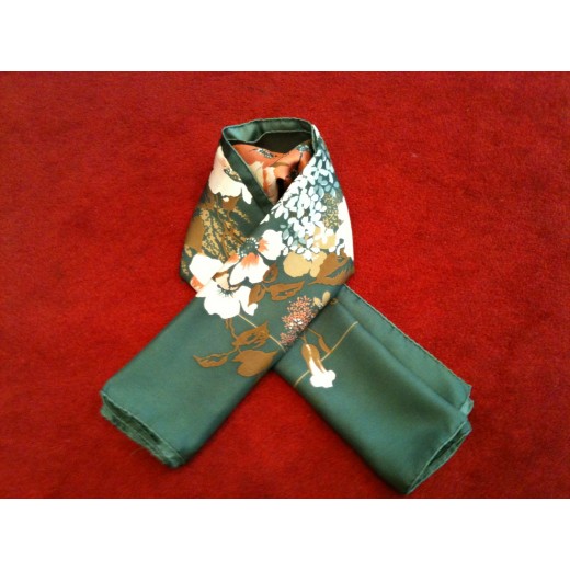 Foulard Dior Fleurs en soie
