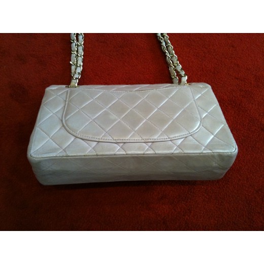 Sac Chanel 2.55 en veau matelassé rose