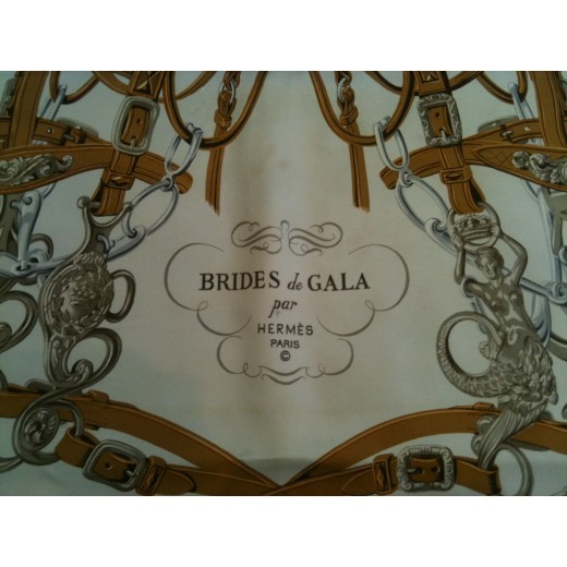 Carré Hermès Brides de Gala en soie