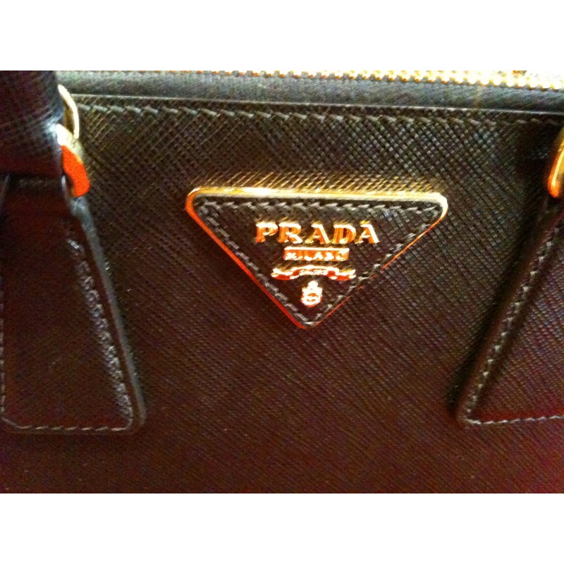 Sac prada discount cuir noir