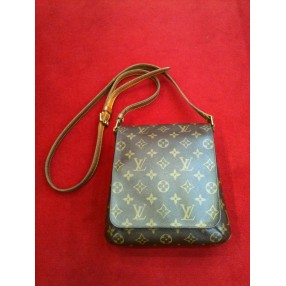 Pochette Louis Vuitton Musette Salsa en toile monogram