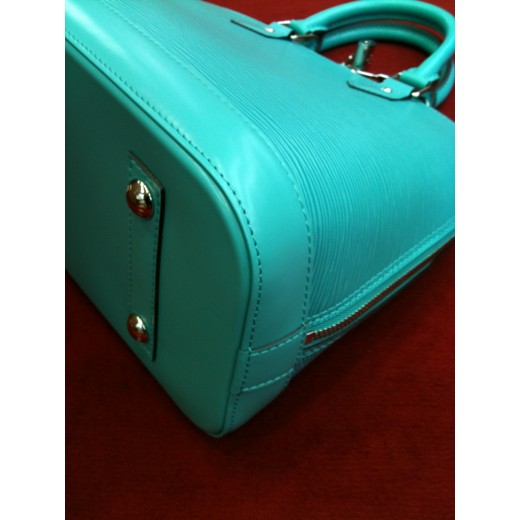 Sac Louis Vuitton Alma PM en cuir épi turquoise