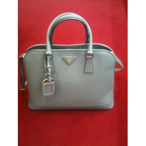 Sac Prada Cabas en cuir Saffiano argile