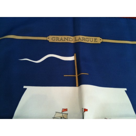 Carré Hermès Grand Largue en soie