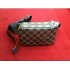 Pochette Louis Vuitton Géronimos en toile damier