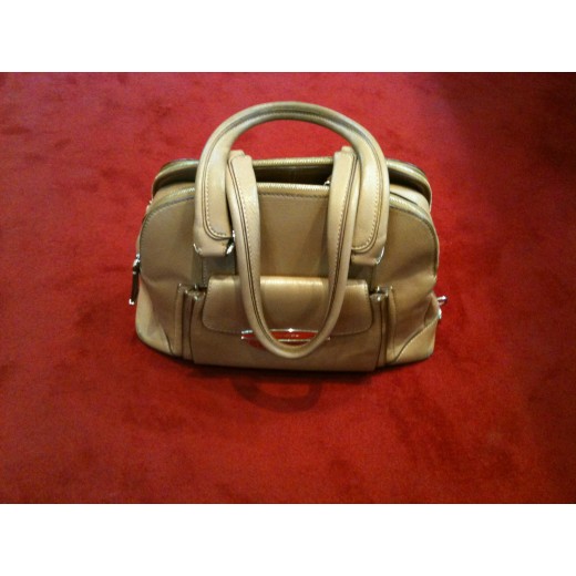 Sac Lancel Adjani GM en cuir camel